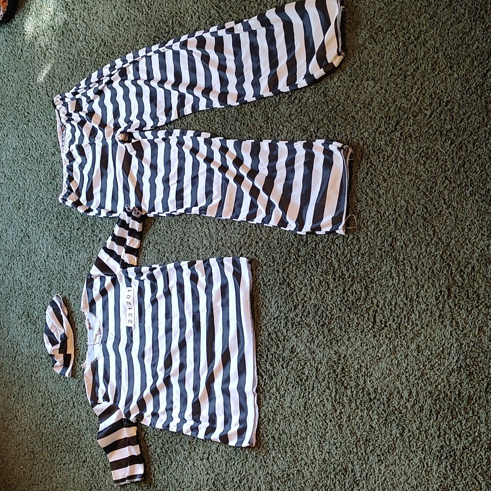 Convict or prisoner Halloween Costume